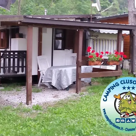 Κάμπινγκ Camping Clusone Pineta *