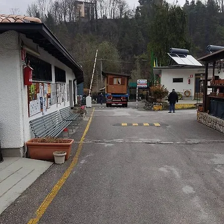Camping Clusone Pineta Campeggio Fiorine